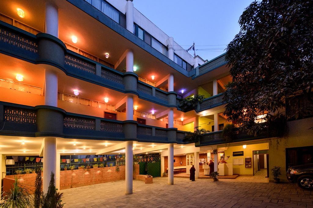Dondrub Guest House กาฐมาณฑุ ภายนอก รูปภาพ